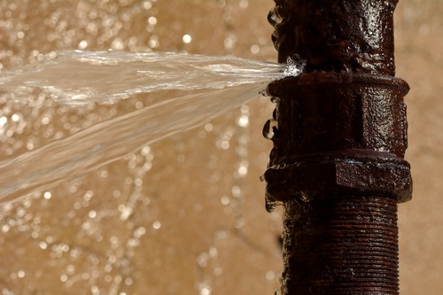 How to repair Mercer Island burst water pipes in WA near 98040