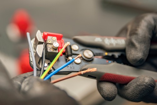 Licensed Edgewood electricians in WA near 98371